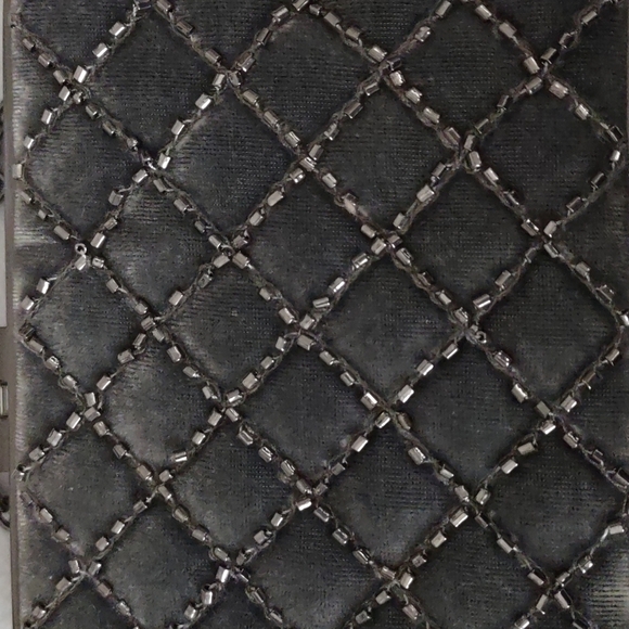 Classy Evening Shoulder Bag - Picture 8 of 12